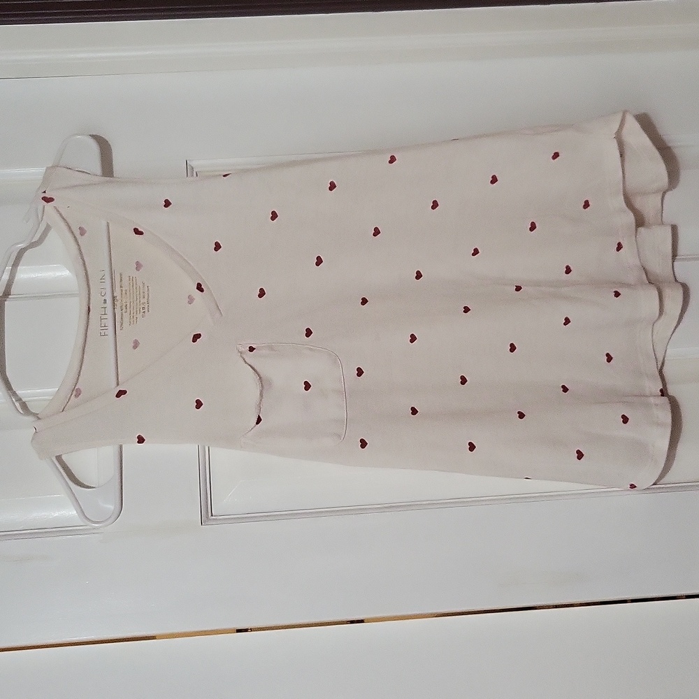 Hearts tank top- juniors size large